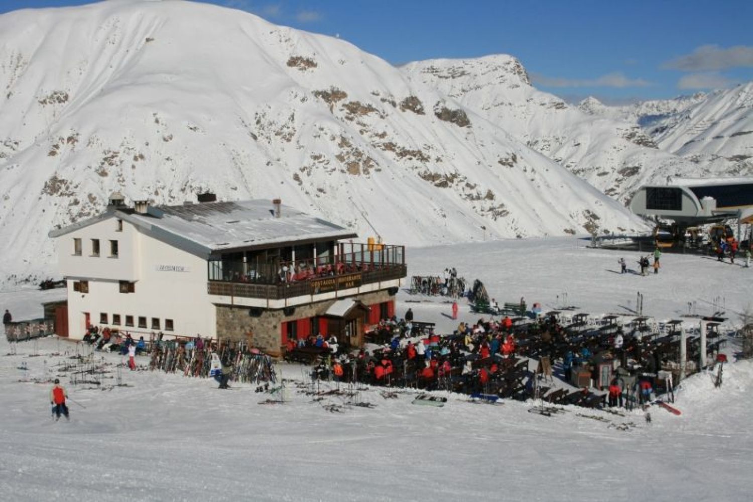 https://www.valtellinaok.com/Foto/Ristoranti/78/ristoro costaccia livigno.JPG